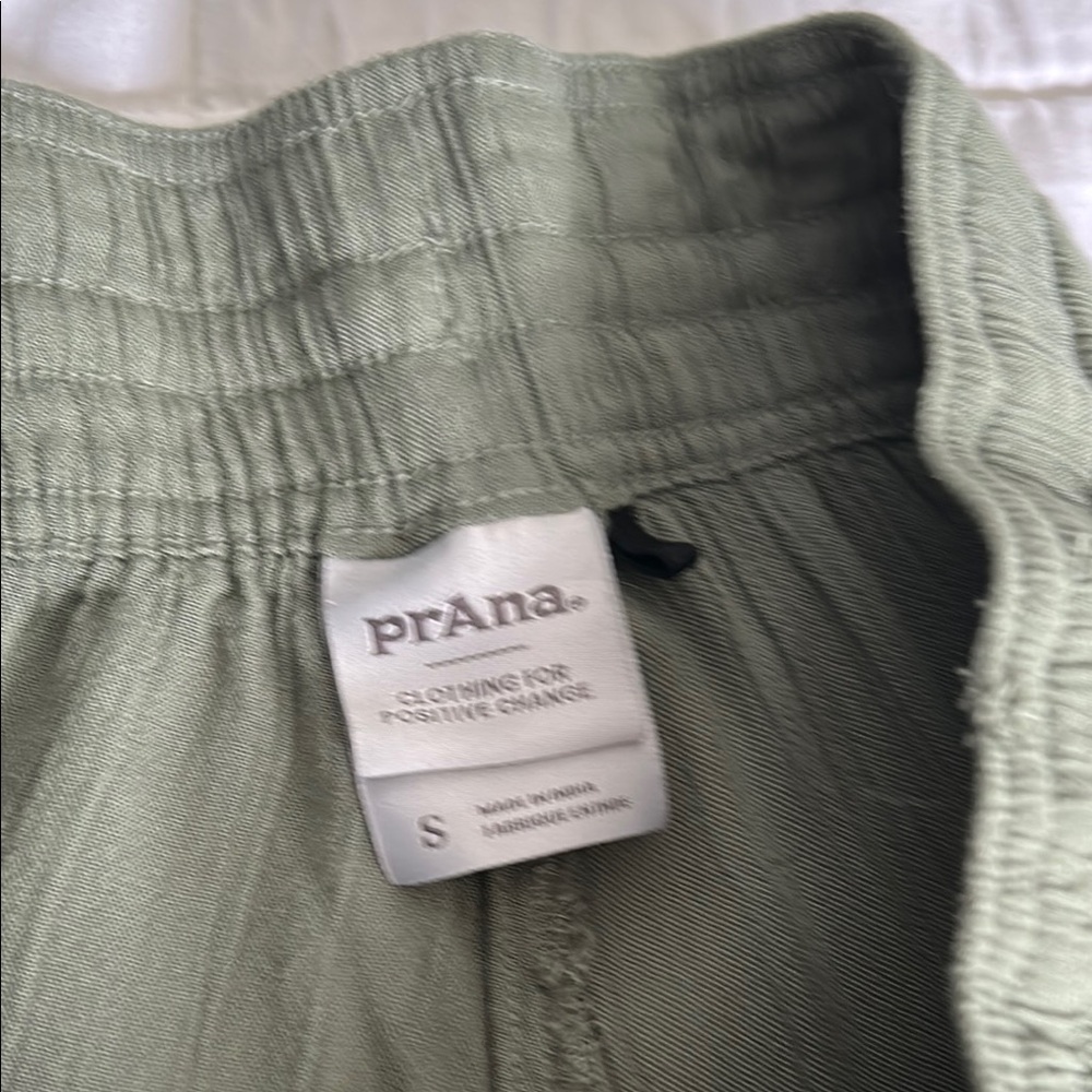 Prana Fernie Beach Pant in Army Green - Picture 3 of 4